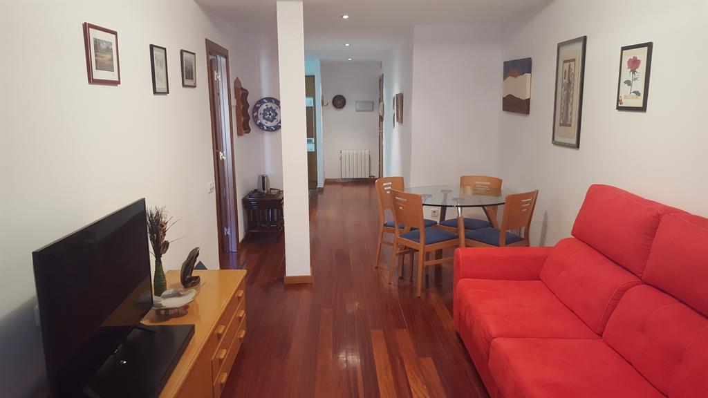 Apartaments Vicus 1 Con Vistas A La Plaza Mayor De Vic Buitenkant foto